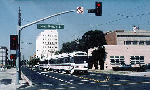 usr_m_laxmod_aline_1xx_longbeach-8th+longbeach+nb_19900900_bv_bl54.jpg