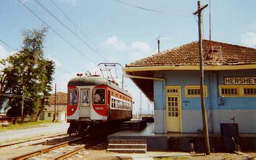 cocu_m_cuba_hershey_3008_hershey+station_20010200_bv_hersh26.jpg