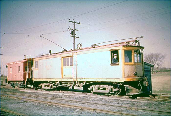 usr_m_stia_center_frt101_centerville_joet_siowa27.jpg