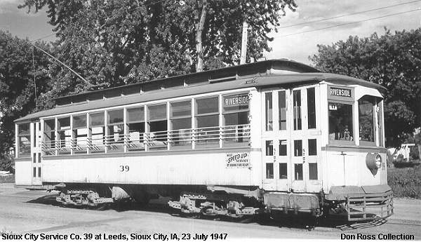 usr_m_stia_siouxcity_039_leeds_19470723_donross_soo021.jpg