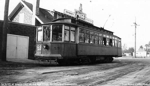 usr_m_stia_siouxcity_055_dunbars+grocery_19460414_hosv+donross_soo022.jpg