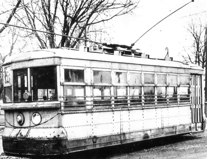 usr_m_stii_illpow_265_springfield-carbarn_ss_spr10.jpg