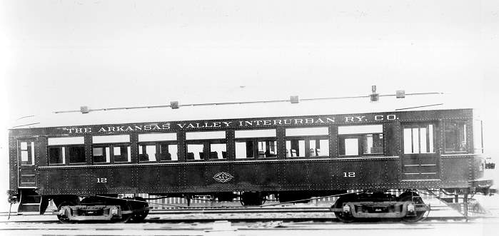 usr_m_stks_arval_12_builder+photo_19170503_bv_avi04.jpg
