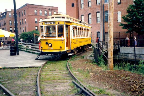 usr_m_stma_lowell_4131_canal+bridge_doca+frma_low04.jpg
