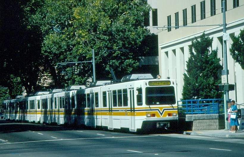 usr_m_smf_lrv_120_1992_bv_slr18.jpg